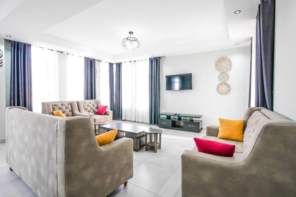 Ultra Modern Apartment In Nyarutarama Кігалі Екстер'єр фото